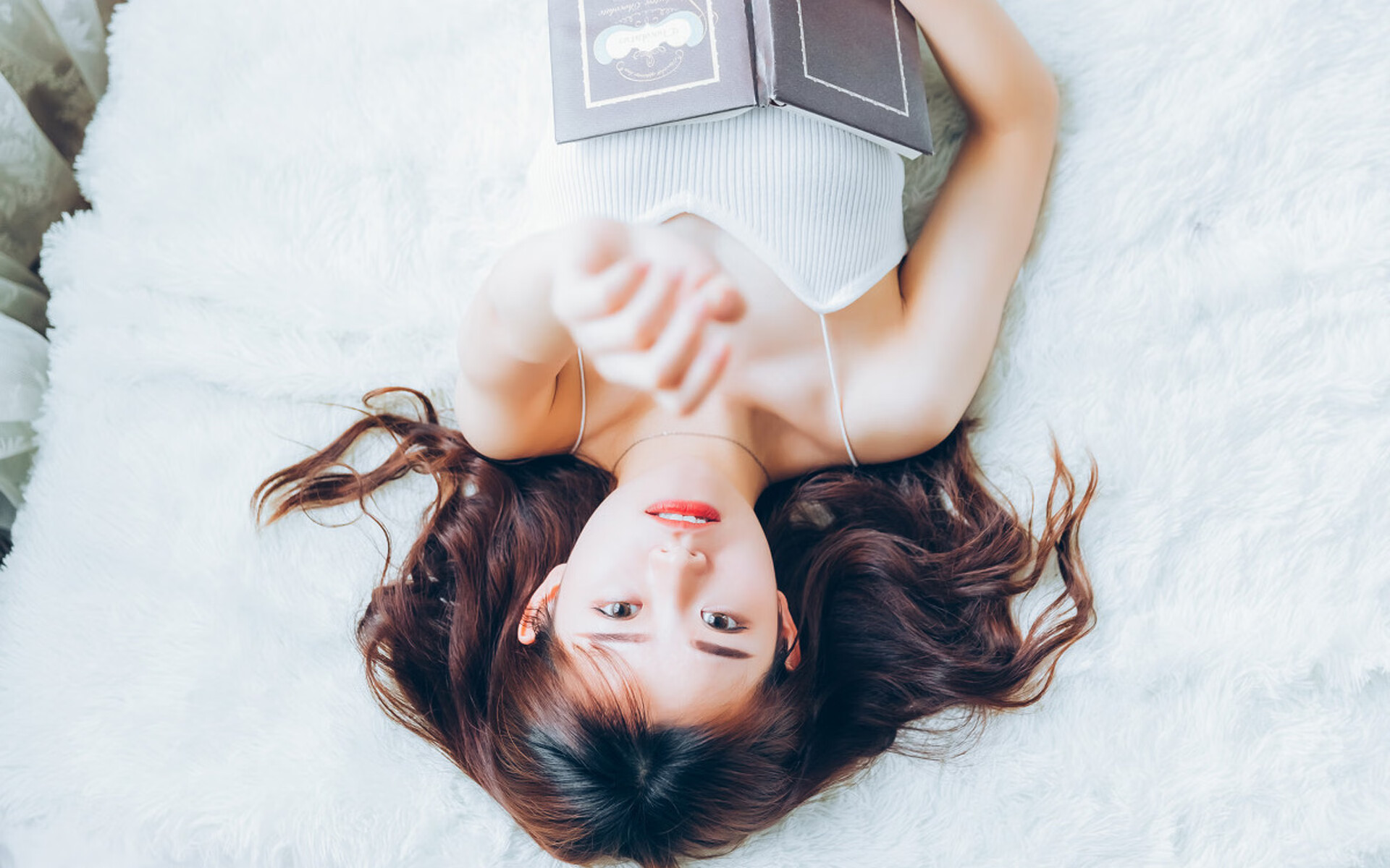 米兰左翼梦回巅峰，阿什拉夫一记穿透时光的助攻，刺破斯坦福桥的钢铁防线