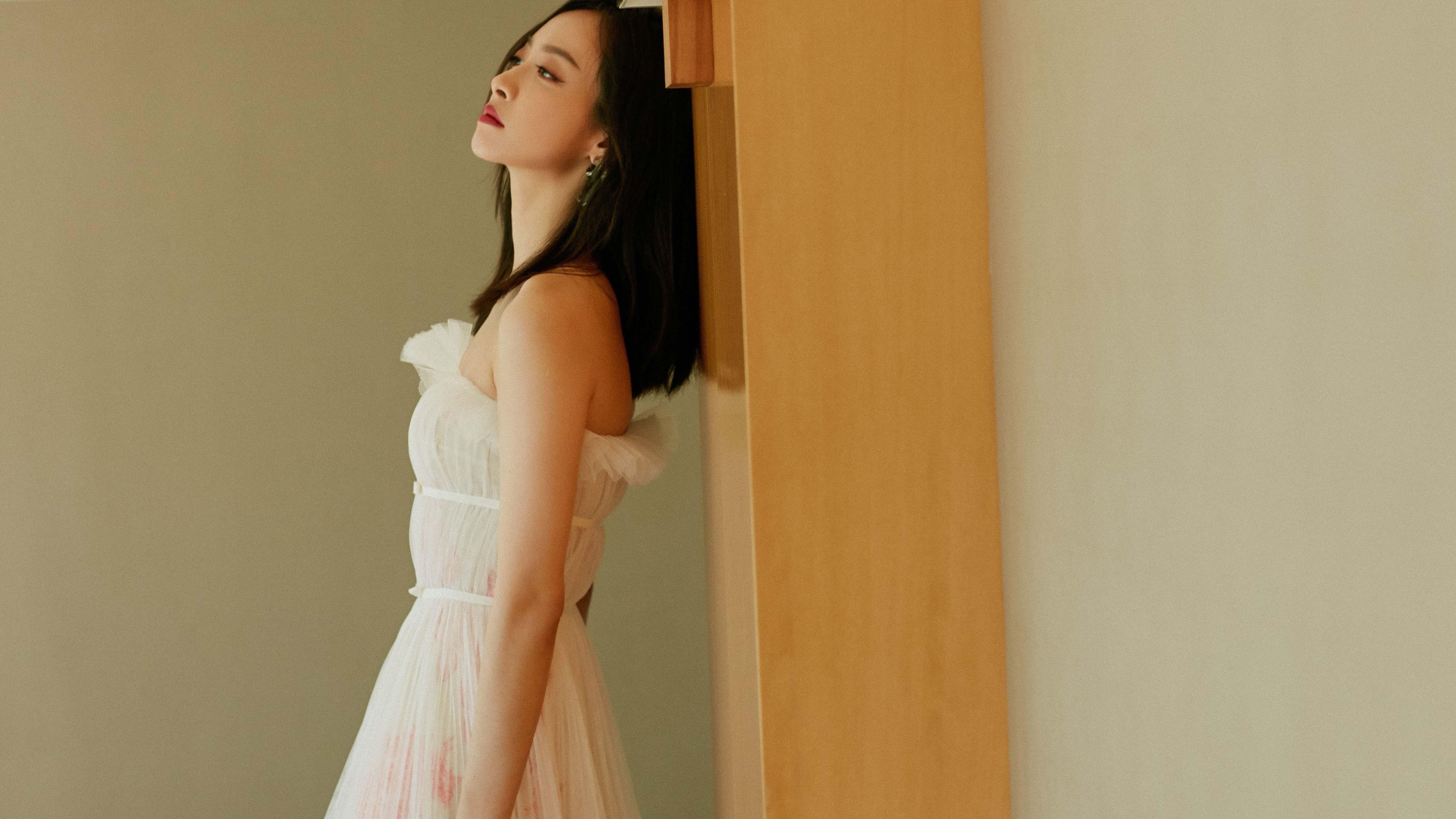 厄瓜多尔爆发式火力扫荡瑞典，关键先生克瓦拉茨赫利亚导演逆转风暴