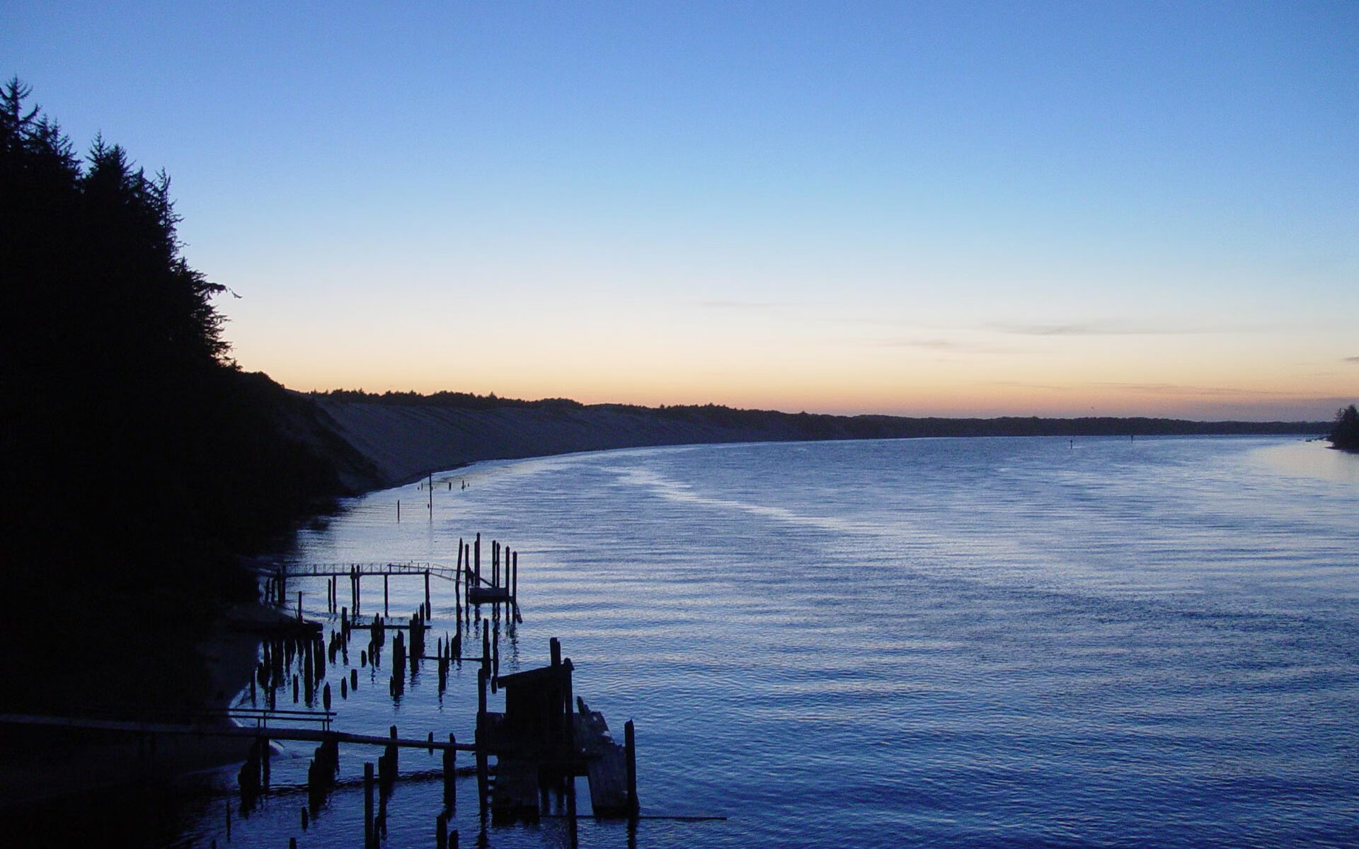 英格拉姆爆发的夜晚，活塞节奏反而锁死了猛龙